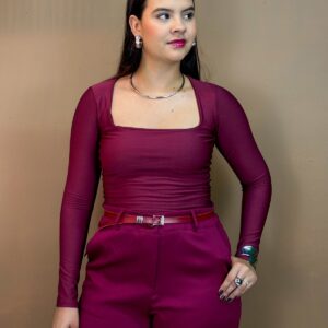 CROPPED BRUNA