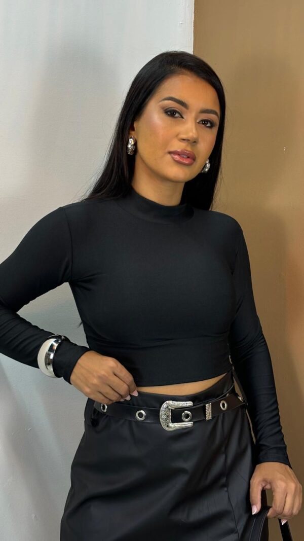 CROPPED KEYLA